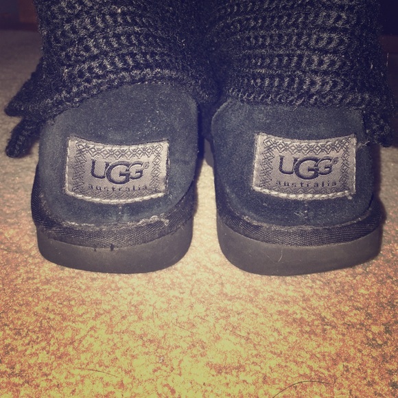 Black knit UGGS - Picture 1 of 4