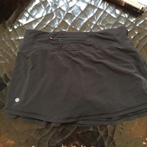 Lululemon Running Skirt size 6