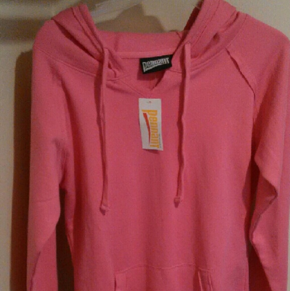 Pennant hoodie