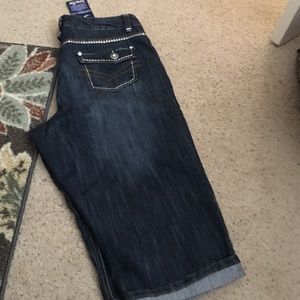 Blue jean capris