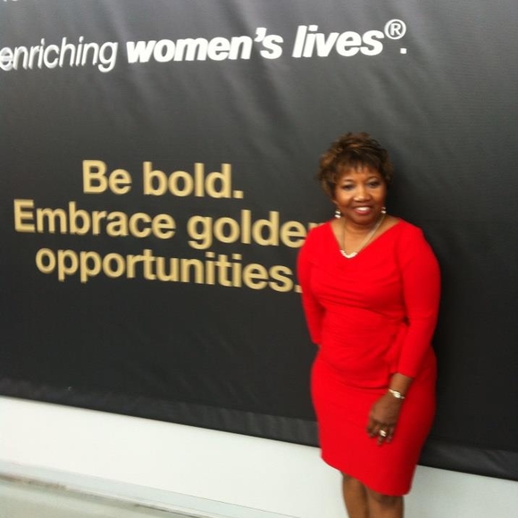 Meet your Posher, Sandra