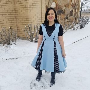 Meet your Posher, Iris