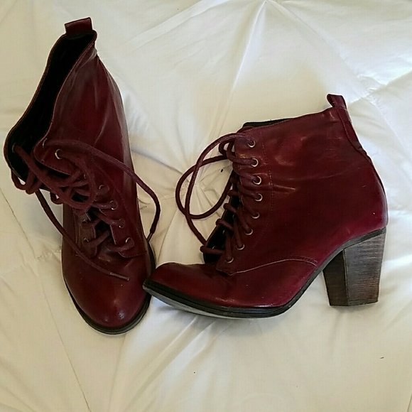 Berry Ankle Boots