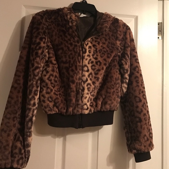 ❤NWOT H&M cheetah bomber jacket