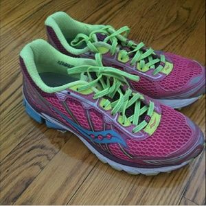 Saucony womens running Sneakers Size 8