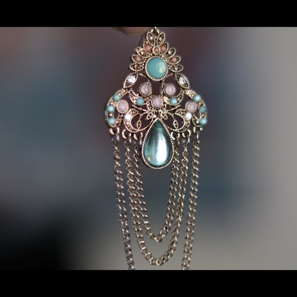 Fancy Dangle Earrings! - Picture 1 of 2