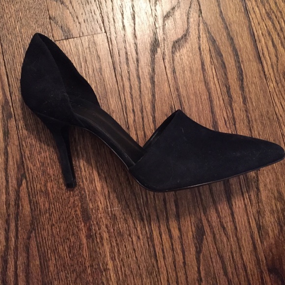 Navy Vince Pumps, size 9 - Picture 3 of 4