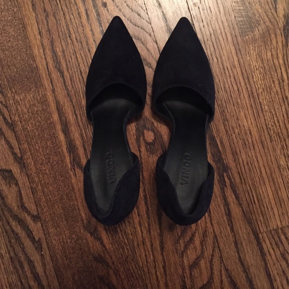 Navy Vince Pumps, size 9 - Picture 4 of 4
