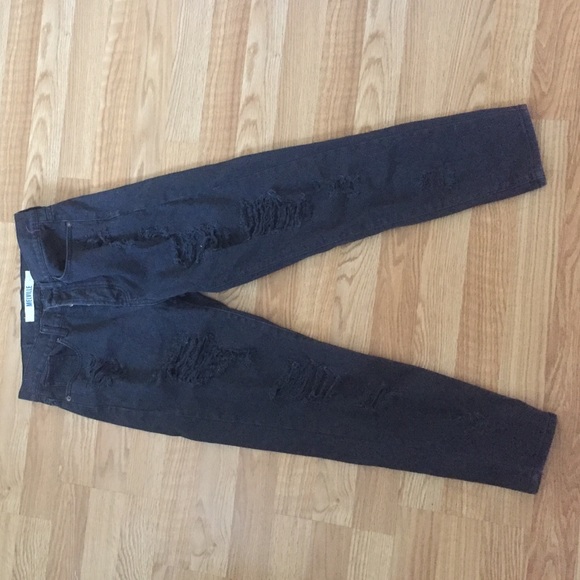 Brandy Melville boyfriend jeans black