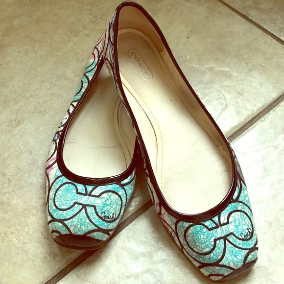 Coach 7 1/2 flats