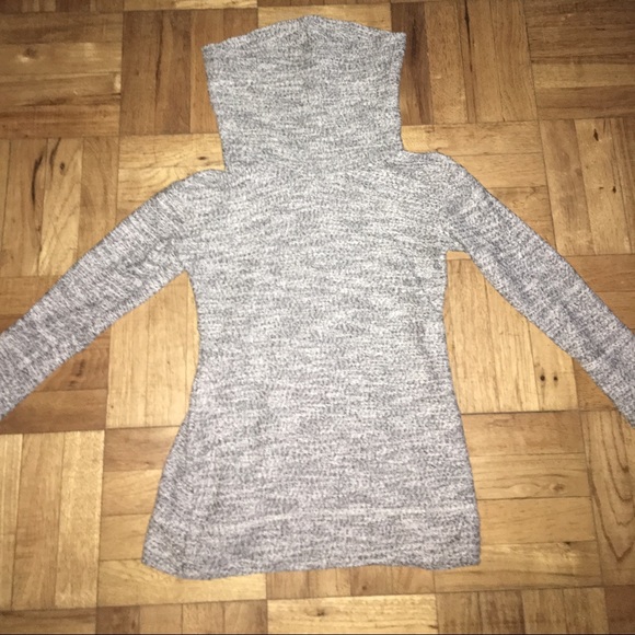 Merona extra small turtle neck sweater - Picture 1 of 3