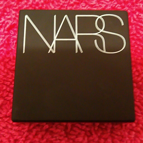 Nars Eyeshadow Full sized Duel-Intensity Himalia
