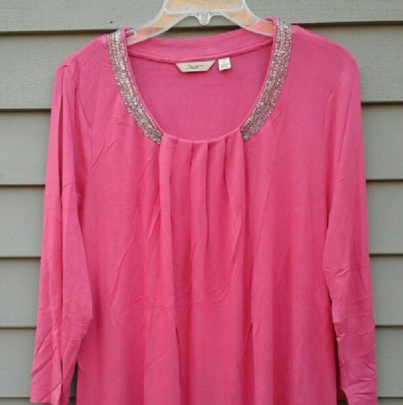 Motto 3/4 sleeve scoop neck knit top w/chain trim