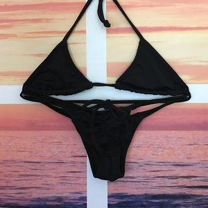 ◾️black cheeky bikini set◾️