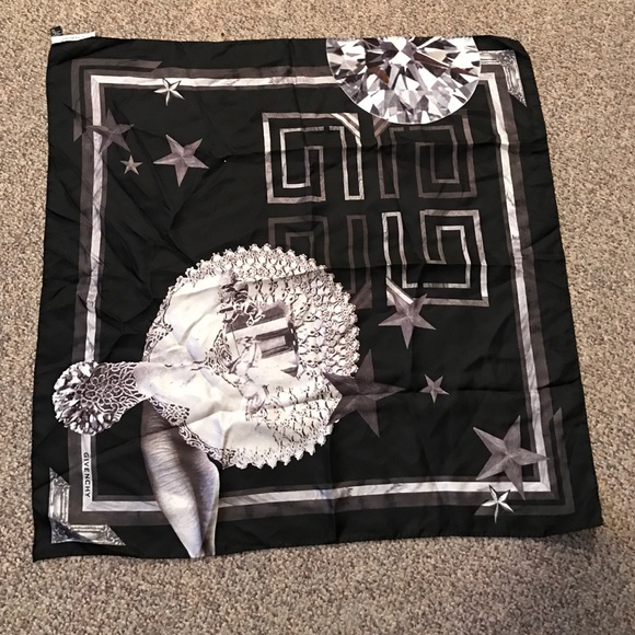 Silk Givenchy Scarf Kanye Kim