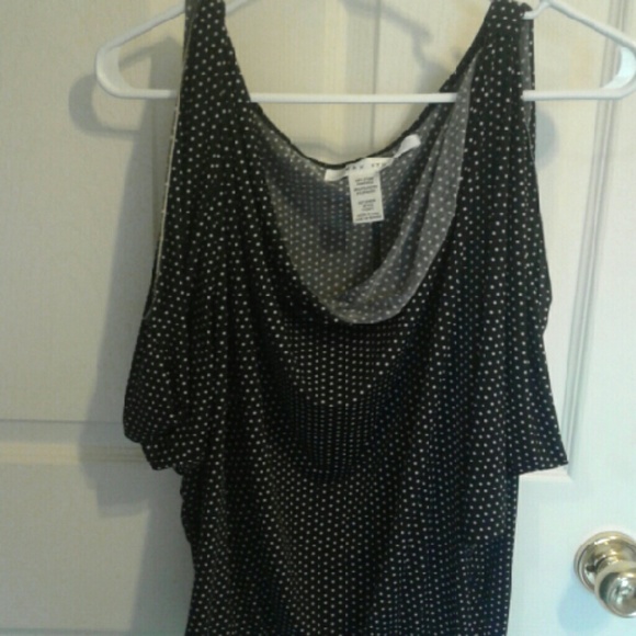 Black and white bat sleeve top