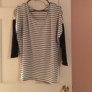 Striped 3/4 length sleeve shirt
