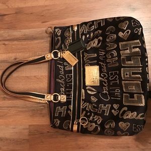 Coach poppy purse