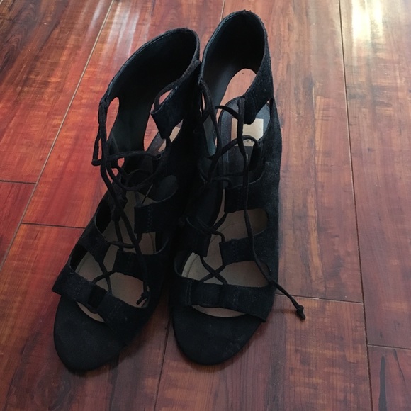 Dolce Vita Lace Wedges