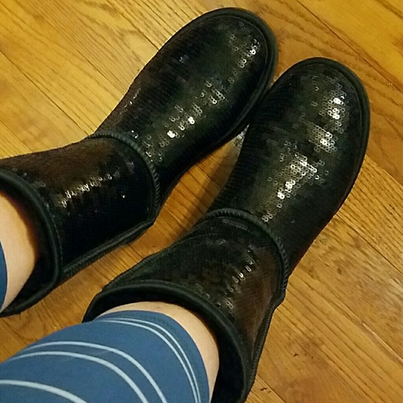 UGG Black Sparkle boots