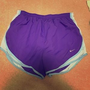 Nike Dry Tempo running short