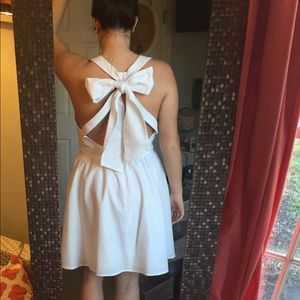 Lauren James- The Augusta Seersucker Dress