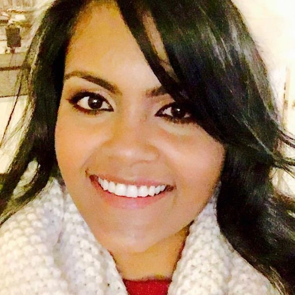 Meet your Posher, Newsee