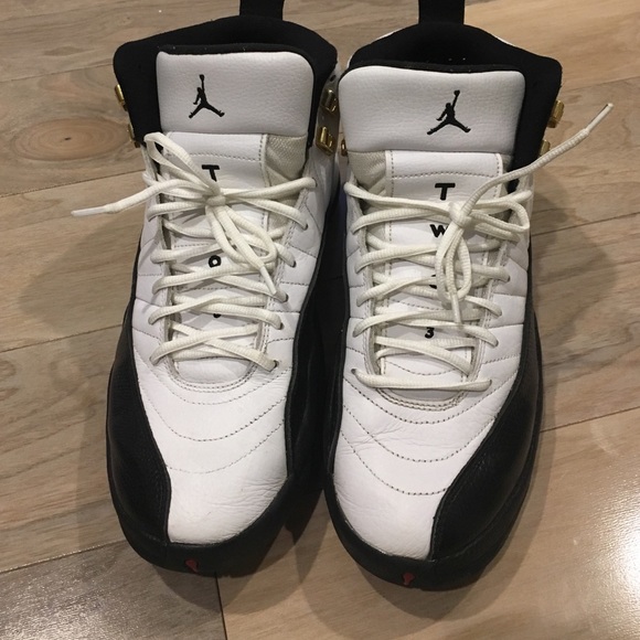 Jordan 12 taxis