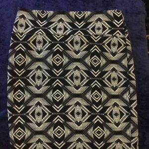 LuLaRoe Cassie size large