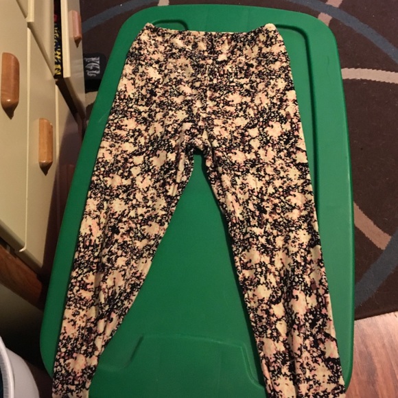 LulaRoe OS leggings