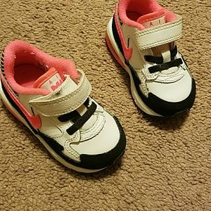 Nike shoes babys