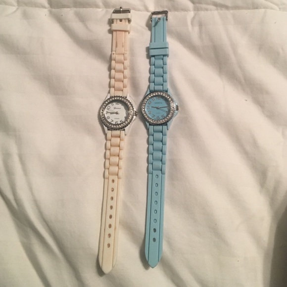 Accessories - 2 Geneva watches