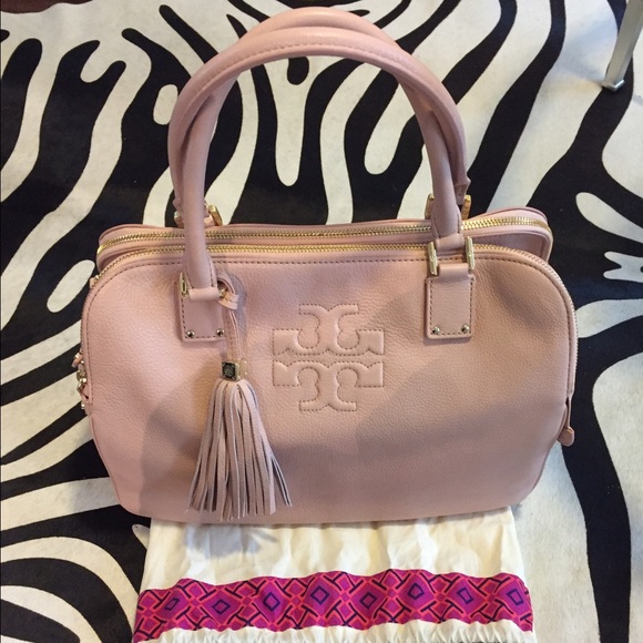 tory burch thea triple zip
