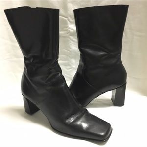 Michelle D Boots Size 7.5