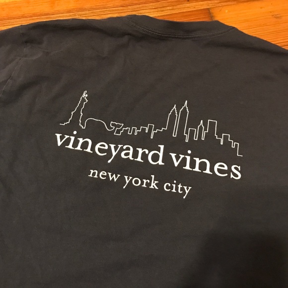 Vv long sleeve NYC tee