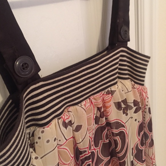 Flowy floral print top - Picture 2 of 3