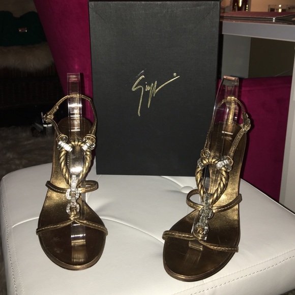 Giuseppe Zanotti shoes 👠