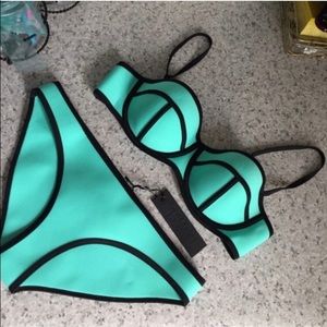 NEVER WORN Triangl brand Mint colored bikini set!