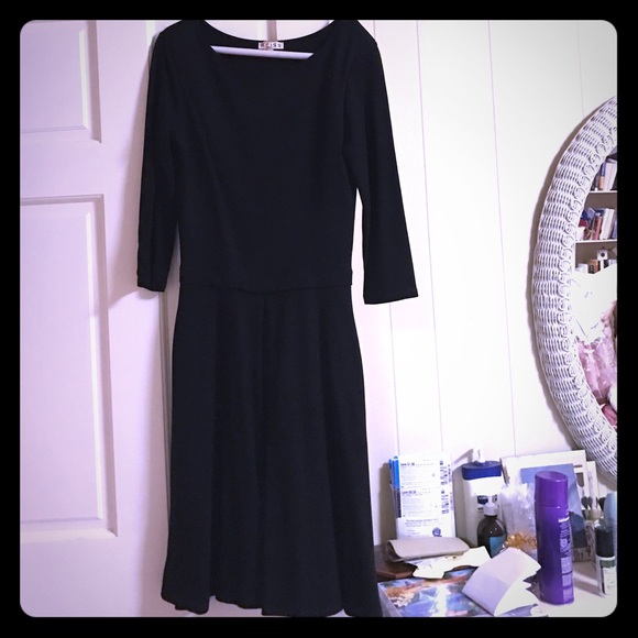 Reiss black below the knee dress with pockets