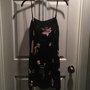 Spring sale! NWT Reformation dress. orchid print💜