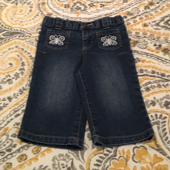 Posher AW !!!!!!! ❤️Denim Capris Size 4T