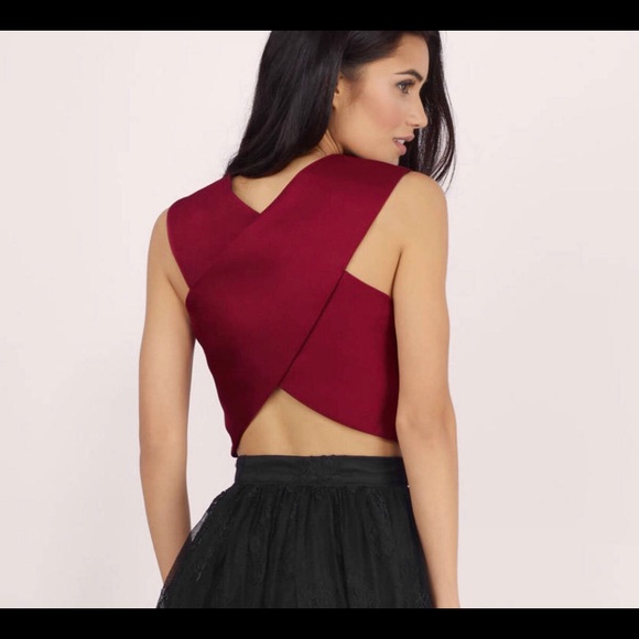 Crop Top - Picture 2 of 3