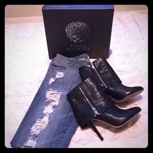 Awesome Vince Camuto Black Leather Booties (NIB)