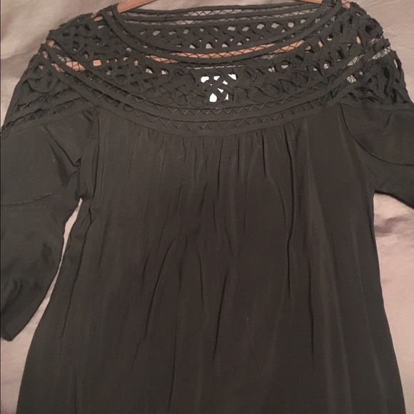 Super cute black top