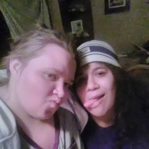 Meet your Posher, Alicia