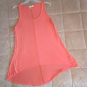 🍑 Peach color top