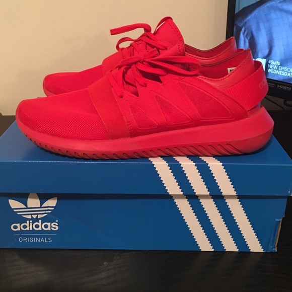 Adidas Tubular Sneakers