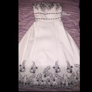 White House black market dress