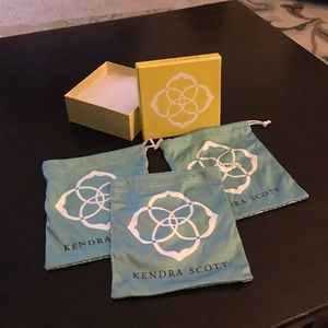 READ Kendra Scott Dust Bags, Box & Sack