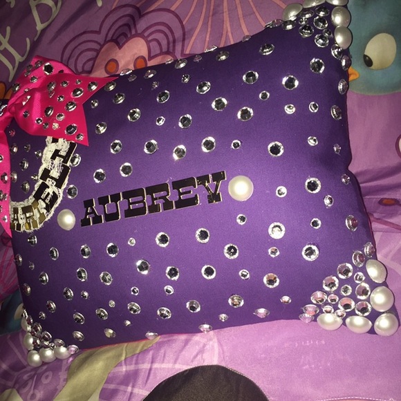 Customized Handmade Bedazzled "Name Pillow" - Picture 2 of 3